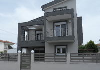 nikiti free-standing house